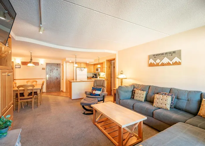Mountain Plaza 304